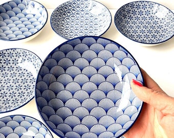Coupelles bleues ensemble de 10 coupelles en céramique motif Japonisant vintage SophieLDesign