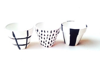 Miniature planters BLACK and WHITE hand painted gift for decor home decoration SophieLDesign