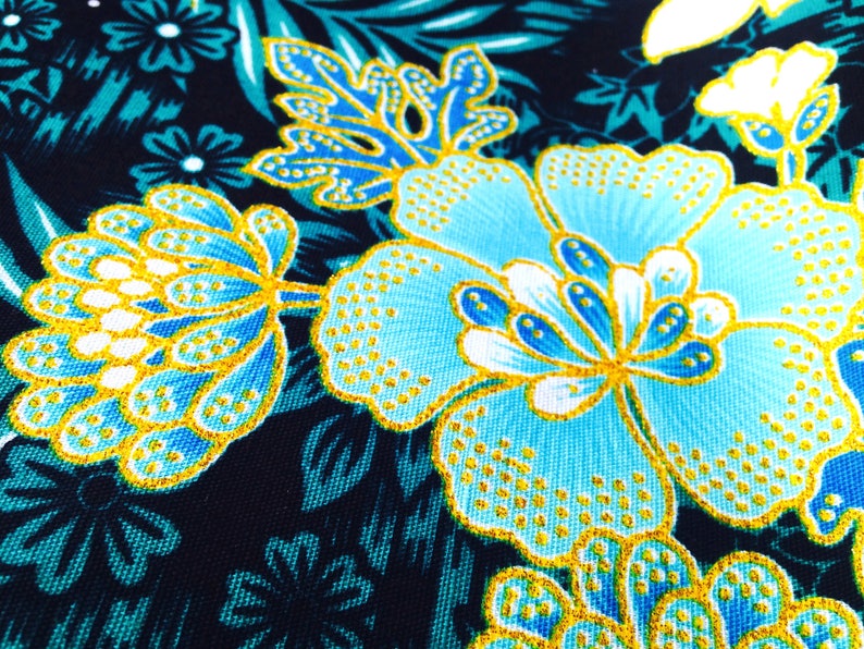 Batik Indon sien noir et bleu turquoise luxe reliefs Batik Indon sien noir et bleu turquoise luxe reliefs