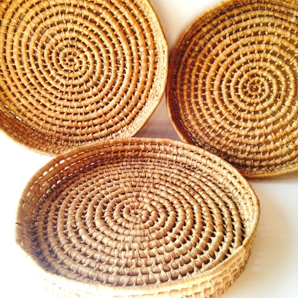 Basket x 1 round flat medium size vintage soft flexible vegetable fine weaving Moroccan craftsmanship Bohemian decor home by SophieLDesign