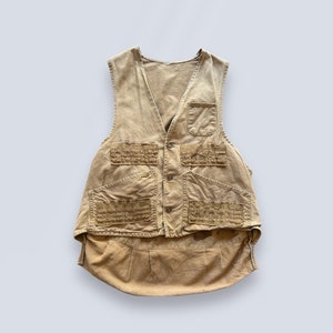 Vintage hunting vest 1940s 1950s outdoor shooting game pouch size small costume design inspiration