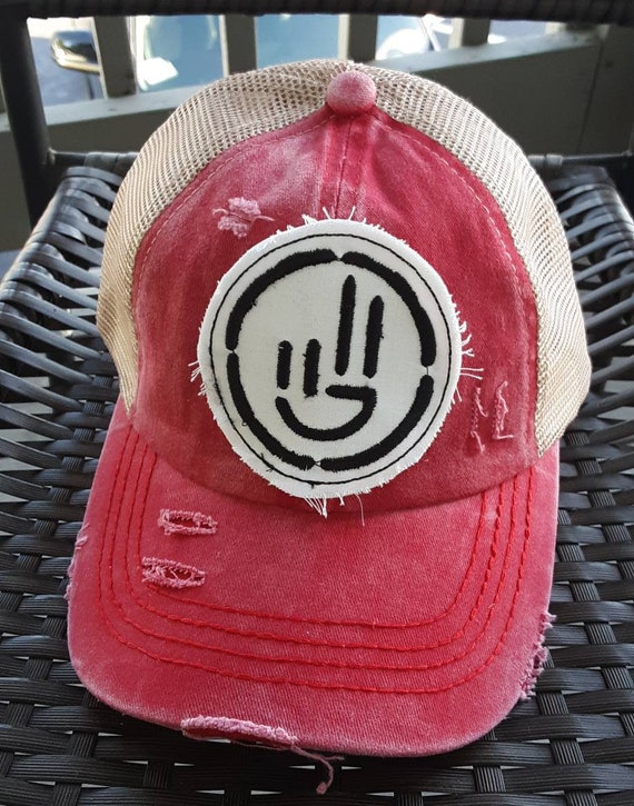 The Wave Hat Cc Hats Wave Trucker Hat 