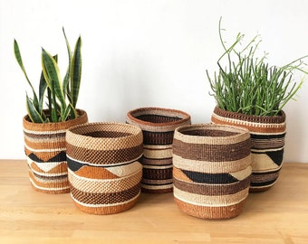 Assorted Handwoven African Basket // Fine Weave Storage Plant Basket // Kenya Kiondo Basket // Woven Sisal // Natural Basket Planter