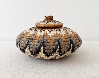African Zulu Basket // Lidded Palm Basket // Woven in South Africa // F005