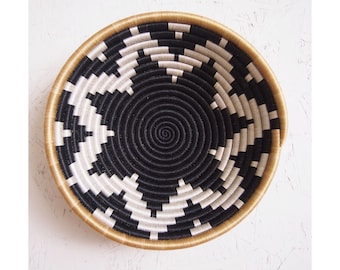 African Basket- Chwele // Rwanda Basket // Woven Basket // Sisal & Sweetgrass // Black, White, Tan