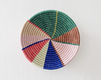 Small African Basket- Manono // Rwanda Basket // Sisal & Sweetgrass Woven Basket // Multicolor