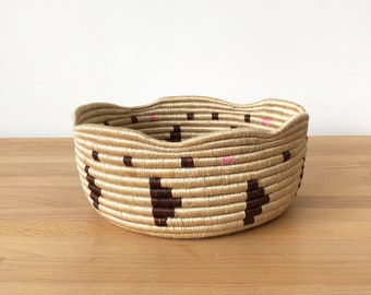 Wavy Bowl- Oasis // African Rwanda Basket // Woven Basket // Sisal & Sweetgrass // Tan, Brick, Pink
