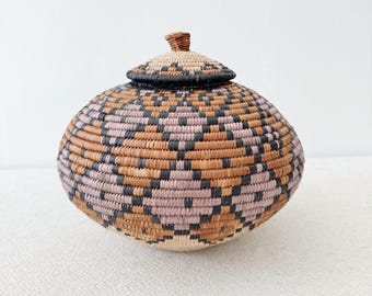 African Zulu Basket // Lidded Palm Basket // Woven in South Africa // F010