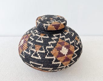 African Zulu Basket // Lidded Palm Basket // Woven in South Africa // F011