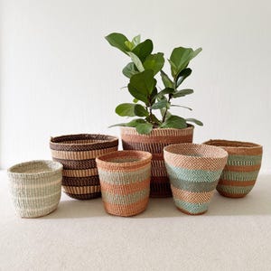African Storage Basket // Kenya Kiondo Basket // Woven Sisal Planter // Assortment 822
