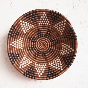 African Basket- Ndego // Rwanda Basket // Woven Basket // Sisal & Sweetgrass // Brown, Black, White