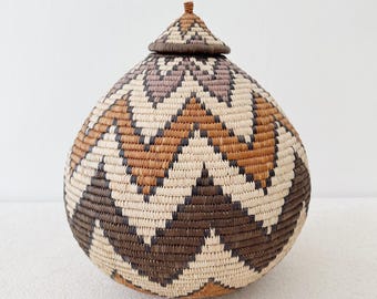 African Zulu Basket // Lidded Palm Basket // Woven in South Africa // F007