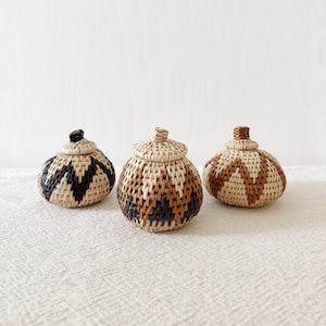 3- 4" African Zulu Mini Lidded Herb Basket Set- Assorted // Palm Basket // Made in South Africa