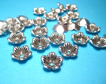 20pcs of Antique Silver Flower Bead Caps 10mm(No. BCP362)