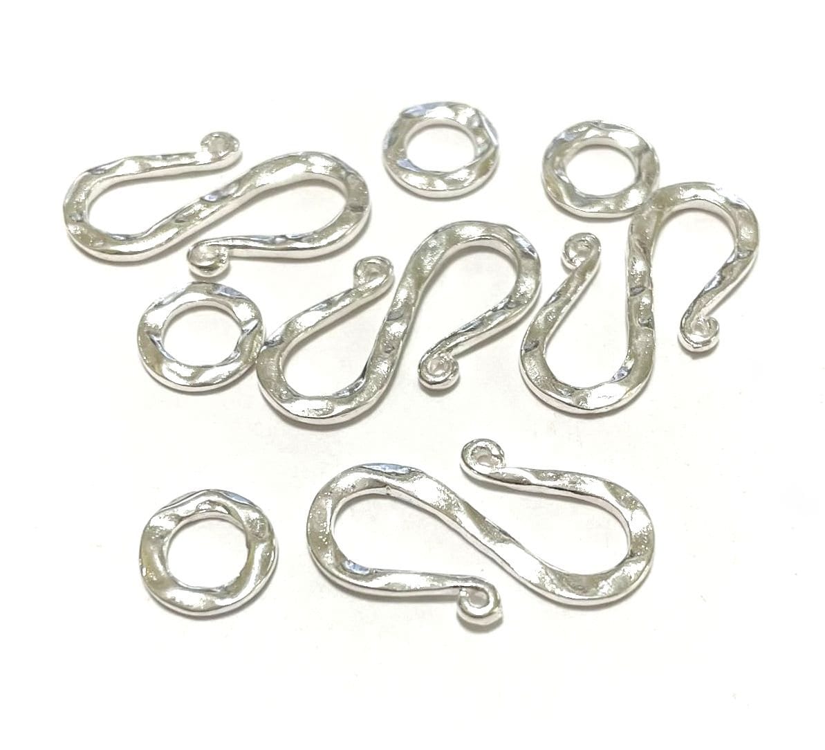 60pcs 2 Colors S-Hook Necklace Clasp 304 Stainless Steel Chain Clasps Metal  S Hooks Clasps Connectors S-Shaped Hook for Necklace Bracelet Jewelry