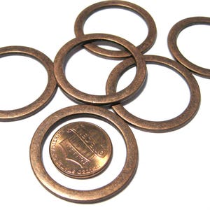 4 peças de conectores de anéis circulares banhados a cobre antigo grande 32 mm (nº CLR699)
