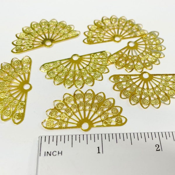 20pcs of Gold Tone Filigree Fan Earring Components Chandelier Connector Filigree Wrap(No. GCM1067)