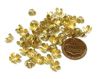 100pcs of Raw Brass Flower Bead Caps 8x4mm(No.BBC1530)