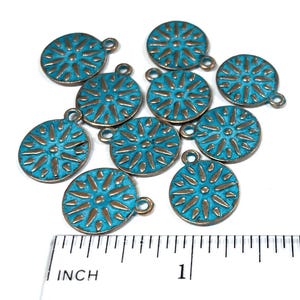 10 stuks antiek koper patinablauw ronde bedels 14 mm (nr. SPC687A)
