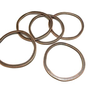4 peças de grandes anéis circulares banhados a cobre antigo e conectores de 51 mm (nº CPLR689)