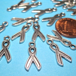 6pcs of Antique Silver Plated Ribbon Awareness Charms Pendants(No.CM264)