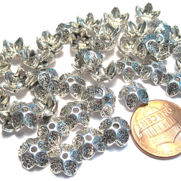 50pcs of Antique Silver Flower Bead Caps 8mm(No.BCP300)