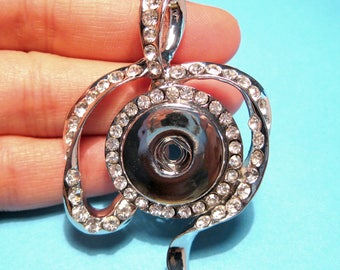 Rhinestone Heart Snap Button Pendant: Silver Tone (56x41mm)