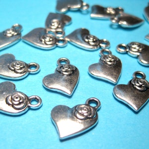 6pcs of Small Antique Silver Plated Puffy Heart Charms Pendants 14mm(No.CM196)