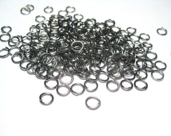 100pcs of Gunmetal Open Jump Rings 5mm 21ga (No.2276)