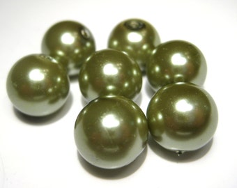 10pcs of Olive Green Glass Pearl Beads 14mm Round