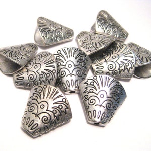 20pcs of Large Antique Silver Triangle Cone Bead Caps Tassel Caps Light Weight Caps(No. BCP376)