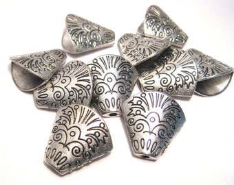 20pcs of Large Antique Silver Triangle Cone Bead Caps Tassel Caps Light Weight Caps(No. BCP376)