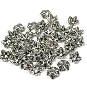 50pcs of Antique Silver Plated Flower Bead Caps 8mm(No.BCP300)