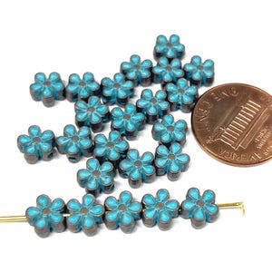 20 stuks antiek koper patina blauwe bloem tussenkralen 7 mm (nr. SPC2391)