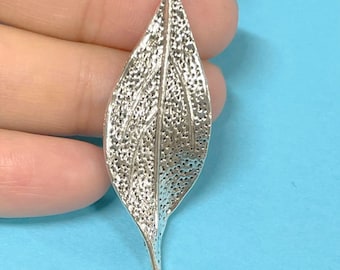 6pcs of Large Bright Antique Silver Leaf Charm Pendants 48mm(No. CM059A)