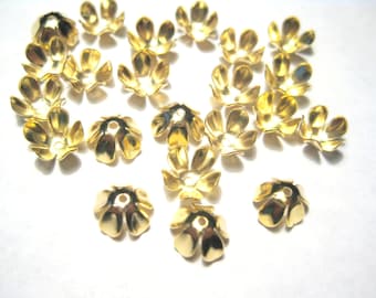 100pcs of Gold Tone Flower Bead Caps 8x4mm(No. GCP1074)