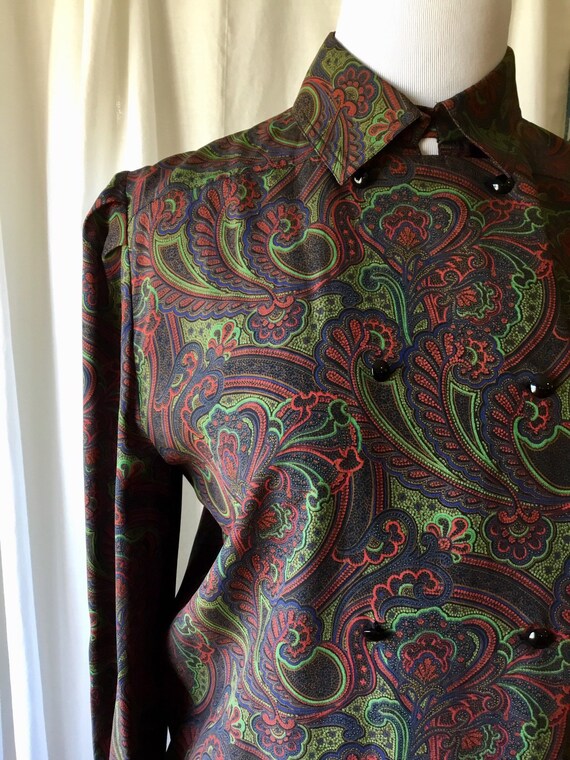 Vintage 1980s designer Nina Ricci Paris Silk Paisl