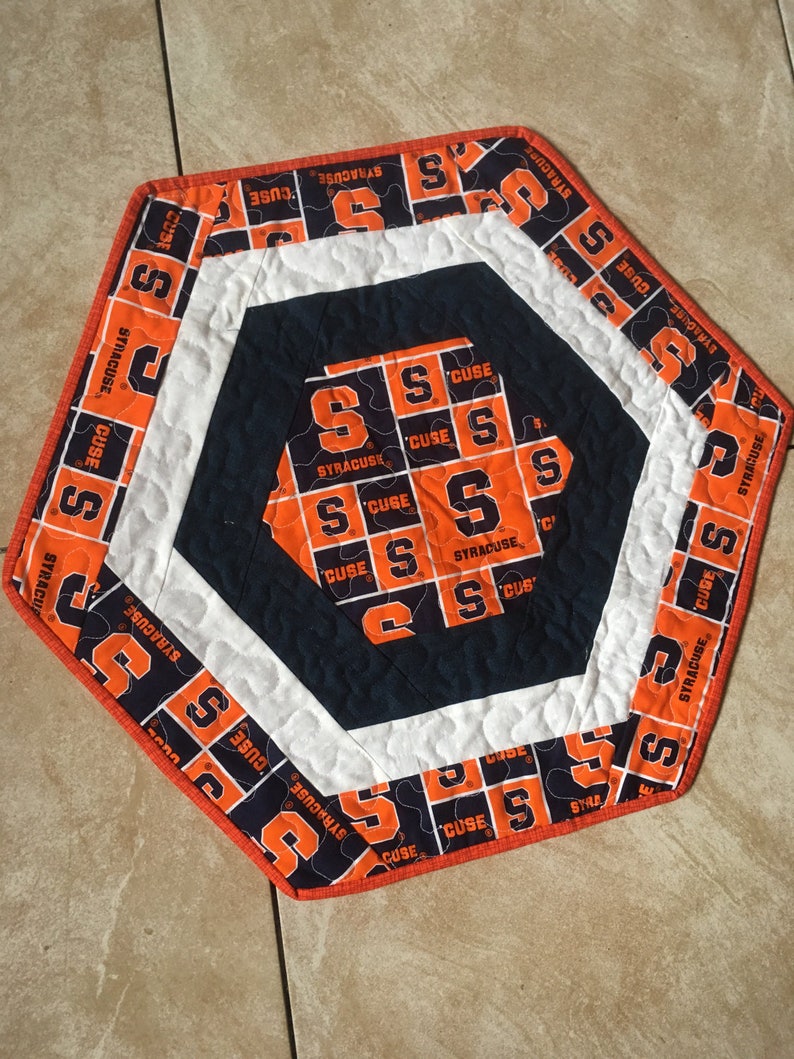 Syracuse table topper