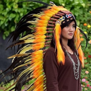 cocar comanche estilo americano indiano, roupas de traje indiano, traje indiano, réplica de cocar indiano laranja amarelo