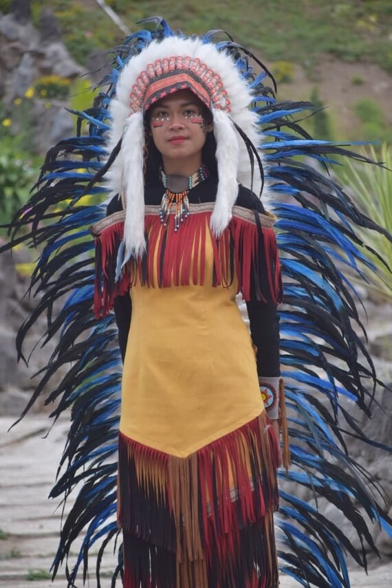 Blue Feather Headdress: Indian Style Festival Crown - Etsy display picture 1