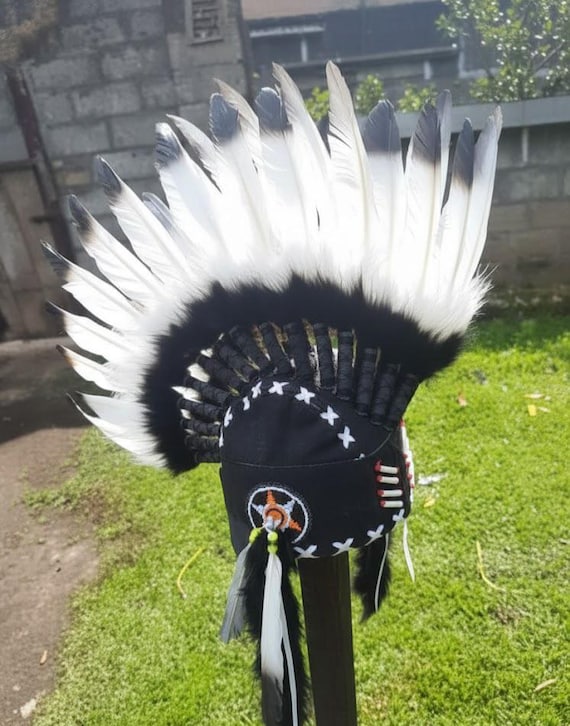 Black & White Feather Mohawk Headdress: Artisan Costume  display picture 2