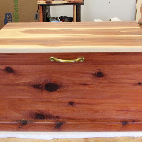 cedar chest, cedar box, wooden box, wooden chest, keepsake chest, keepsake box, graduation gift, jewerly box, wedding gift