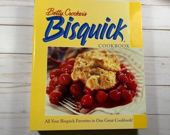 Betty Crockers Bisquick Cookbook Recipes Copyright 2000 Hardcover 302 Pages Like New Baking and Cooking Recipe Book Collection Bridal Shower