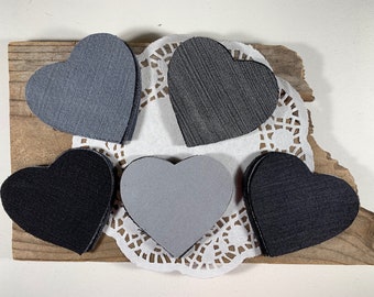 20 coeurs en denim noir coupés à la main : patchs appliqués de courtepointe