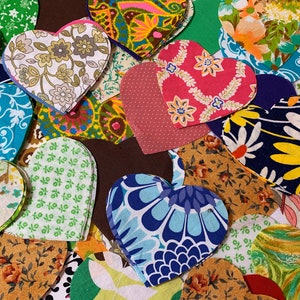 25 Assorted Fabric Hearts Heart Quilting Hand Cut Patchwork Fabric Sew Appliqué Hearts Precut Hearts Sewing Quilting Repurposed Hand Cut