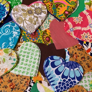 25 Assorted Fabric Hearts Heart Quilting Hand Cut Patchwork Fabric Sew Appliqué Hearts Precut Hearts Sewing Quilting Repurposed Hand Cut image 6