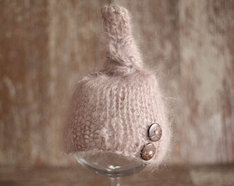 Knitted Newborn Hat,Top Knot Hat, Baby Boy Hat, Hat with buttons, Knit baby hat, Photo prop, Photography,Beanie