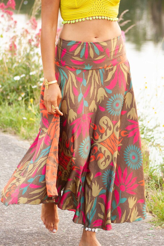 Floaty Bold Print Upcycled Retro Summer Skirt 70s Vintage Vibe Sari Skirt Colourful Clothes for Women Long Seventies Feminine Skirt Etsy Australia