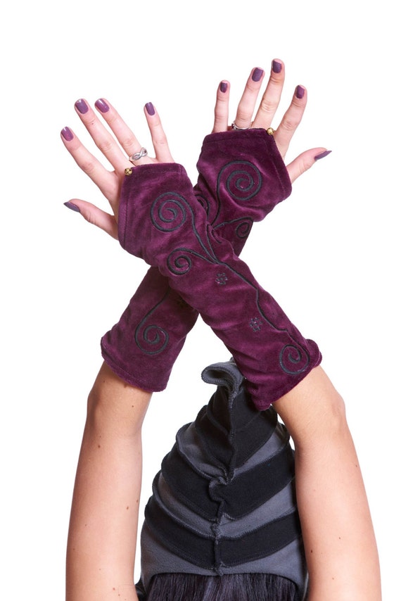 Boho Gloves Fairy Fae Festival Clothing Pixie Wrist Warmers Fae Arm Warmers Hippy Gloves Velvet Armwarmers Psy Trance Clothing