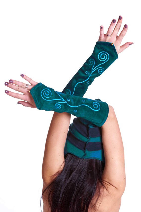 Boho Gloves Fairy Fae Festival Clothing Pixie Wrist Warmers Fae Arm Warmers Hippy Gloves Velvet Armwarmers Psy Trance Clothing